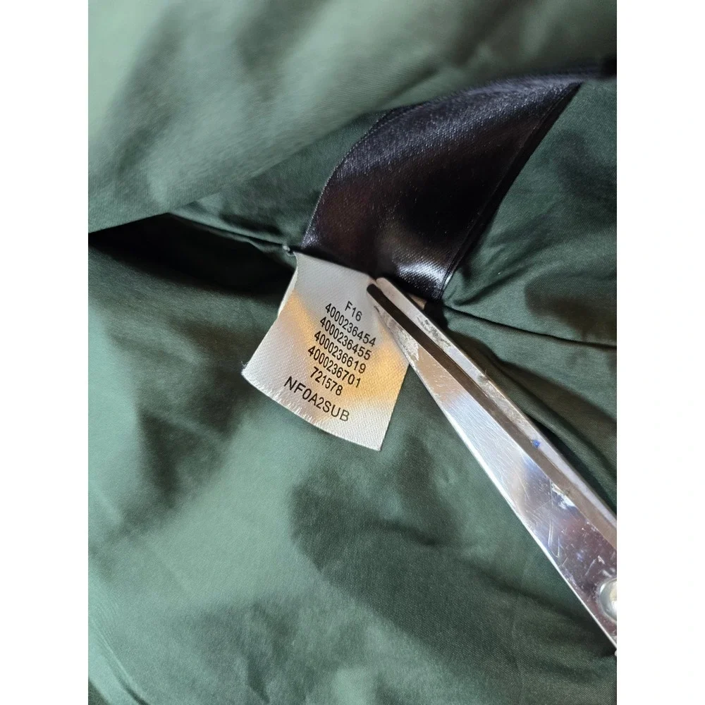 The North Face Puffer Vest Mens XL Green Polyester Quilted Insulated